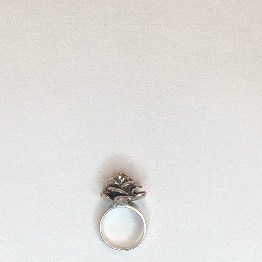 ROSE STERLING SILVER RING  .925 STAMPED ROSE IS 3/4” DIMENSIONAL AROUND SIZE 6 - Picture 14 of 14